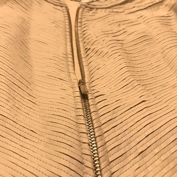 Cream faux leather motorcycle jacket - Picture 2 of 6